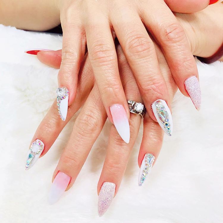 Yapinky Nails | 215 Centennial Rd Unit 10, Orangeville, ON L9W 5K9, Canada | Phone: (519) 941-3600