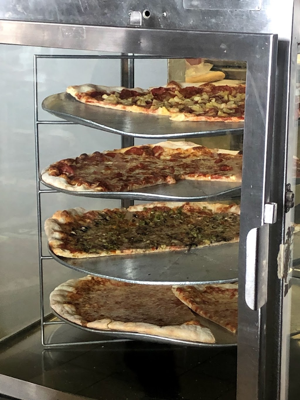 Mackay Pizza | 930 N Park Dr, Brampton, ON L6S 3Y5, Canada | Phone: (905) 793-4131