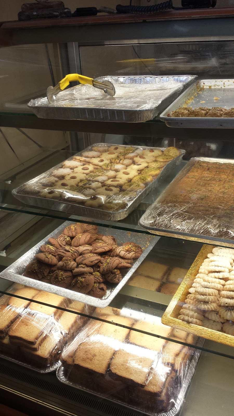 Ariana Bakery | 672 Major Mackenzie Dr E, Richmond Hill, ON L4C 1J9, Canada | Phone: (905) 770-3626