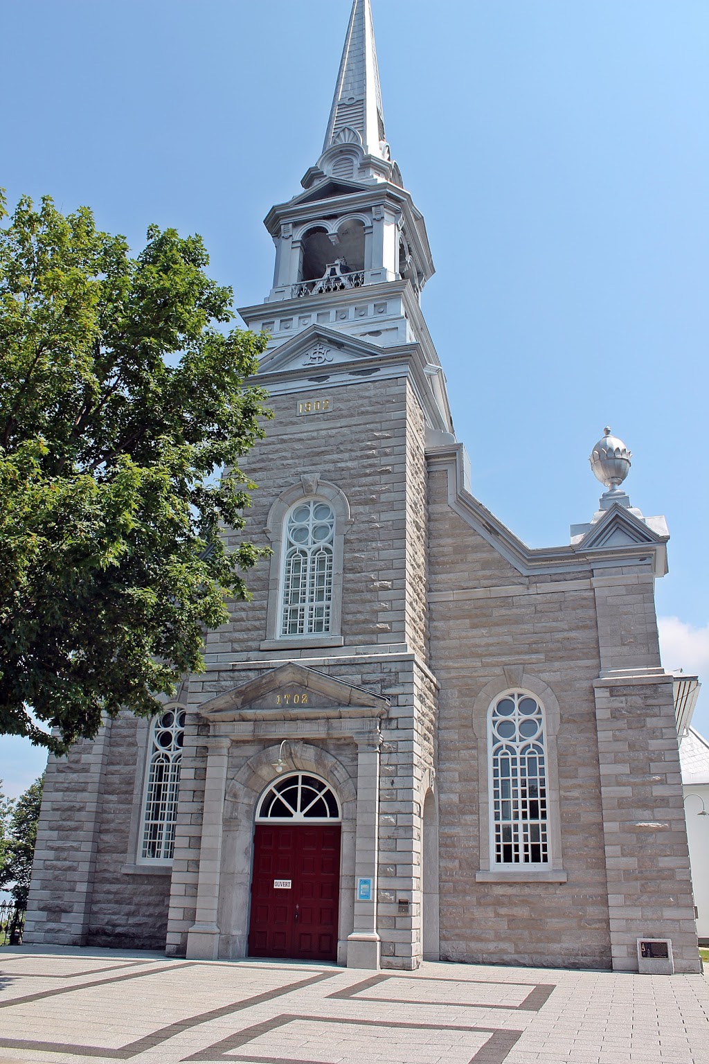 Église Saint-Antoine de Tilly | 3880 Chemin de Tilly, Saint-Antoine-de-Tilly, QC G0S 2C0, Canada | Phone: (418) 886-2513