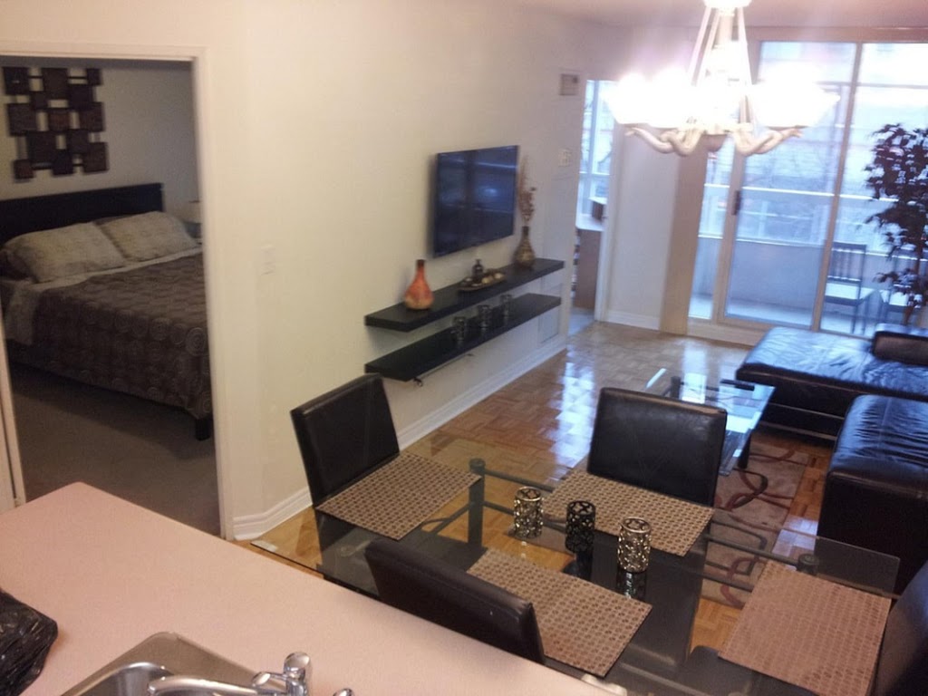 Condo in Toronto - Toronto Rental Suites | 384 Yonge St #122, Toronto, ON M5B 1S8, Canada | Phone: (647) 692-7730