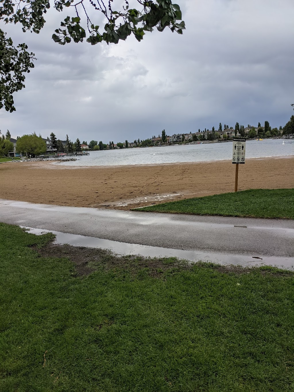 McKenzie Lake Community Association | 16198 McKenzie Lake Way SE, Calgary, AB T2Z 1L7, Canada | Phone: (403) 257-1823