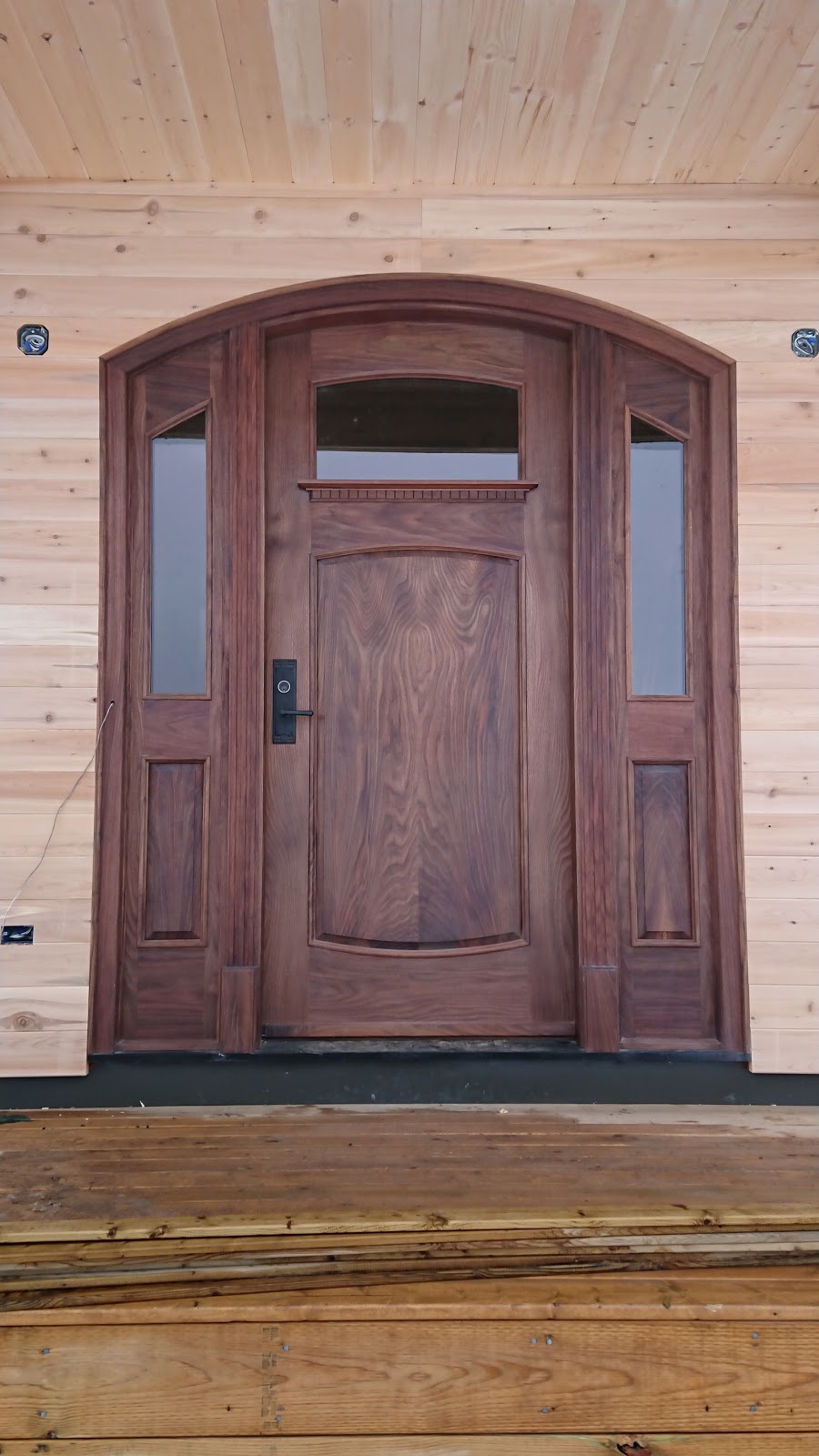 Bradley Custom Doors | 1633 Bass Lake Side Rd E, Hawkestone, ON L0L 1T0, Canada | Phone: (416) 727-3969