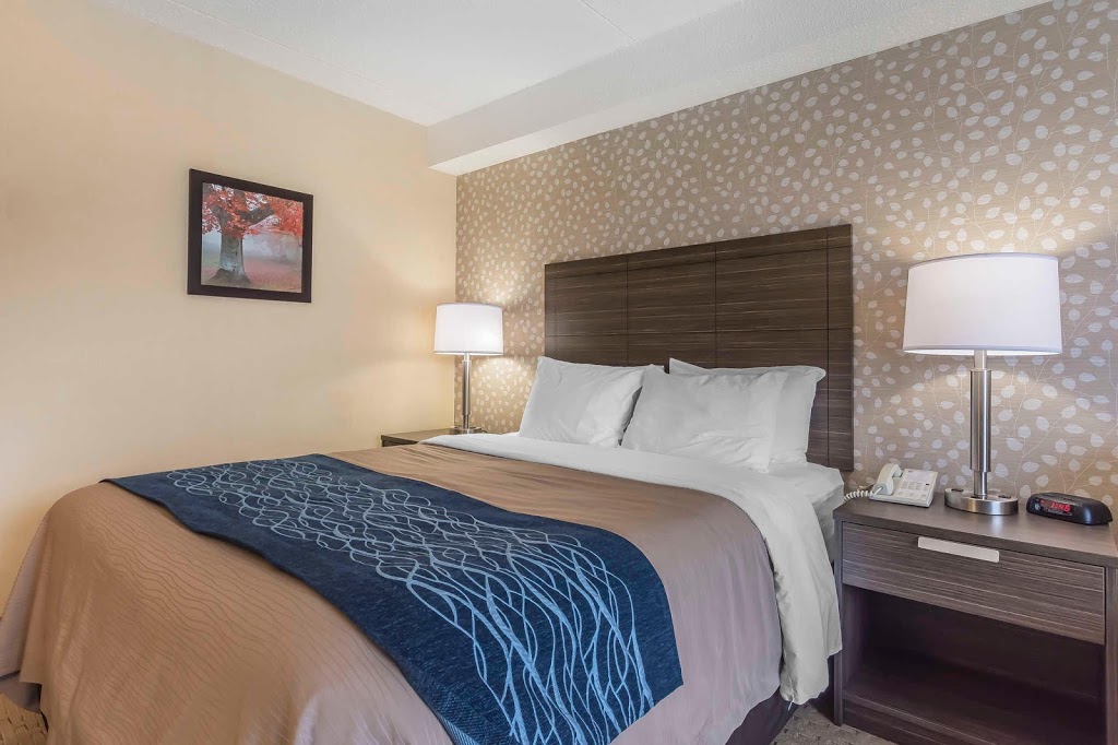 Comfort Inn | 10 du, Rue du Terroir, Lévis, QC G6V 9J3, Canada | Phone: (418) 835-5605