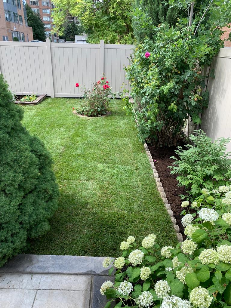 Credit Valley Landscaping | 8450 Creditview Rd, Brampton, ON L6Y 0G4, Canada | Phone: (647) 531-8131