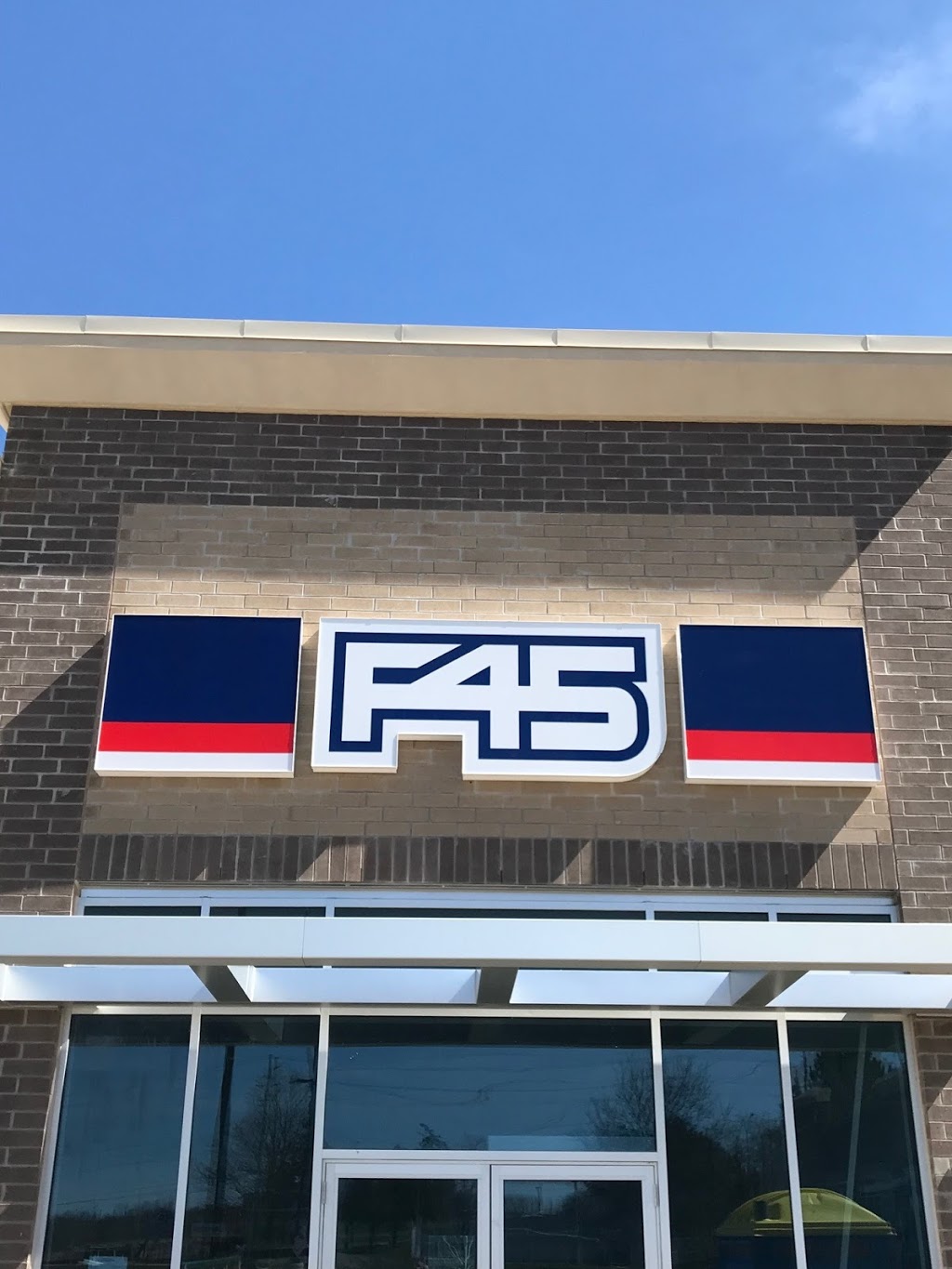 F45 Training Joshua Creek | 1903 Ironoak Way Unit 8, Oakville, ON L6H 0N1, Canada | Phone: (905) 464-7270