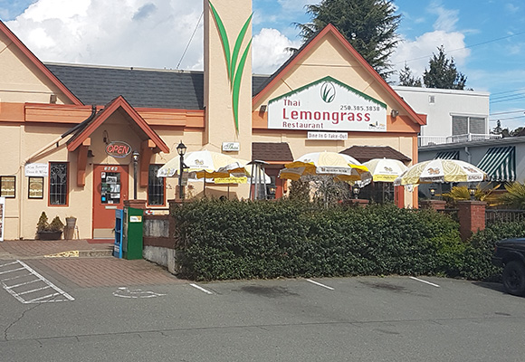 Thai Lemongrass Restaurant | 3838 Cadboro Bay Rd, Victoria, BC V8N 4G2, Canada | Phone: (250) 385-3838