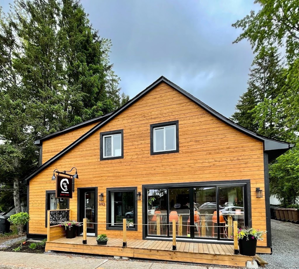 Côté bouffe, brigade gourmande | 992 Rue Suppère, Mont-Tremblant, QC J8E 3J3, Canada | Phone: (819) 717-4113