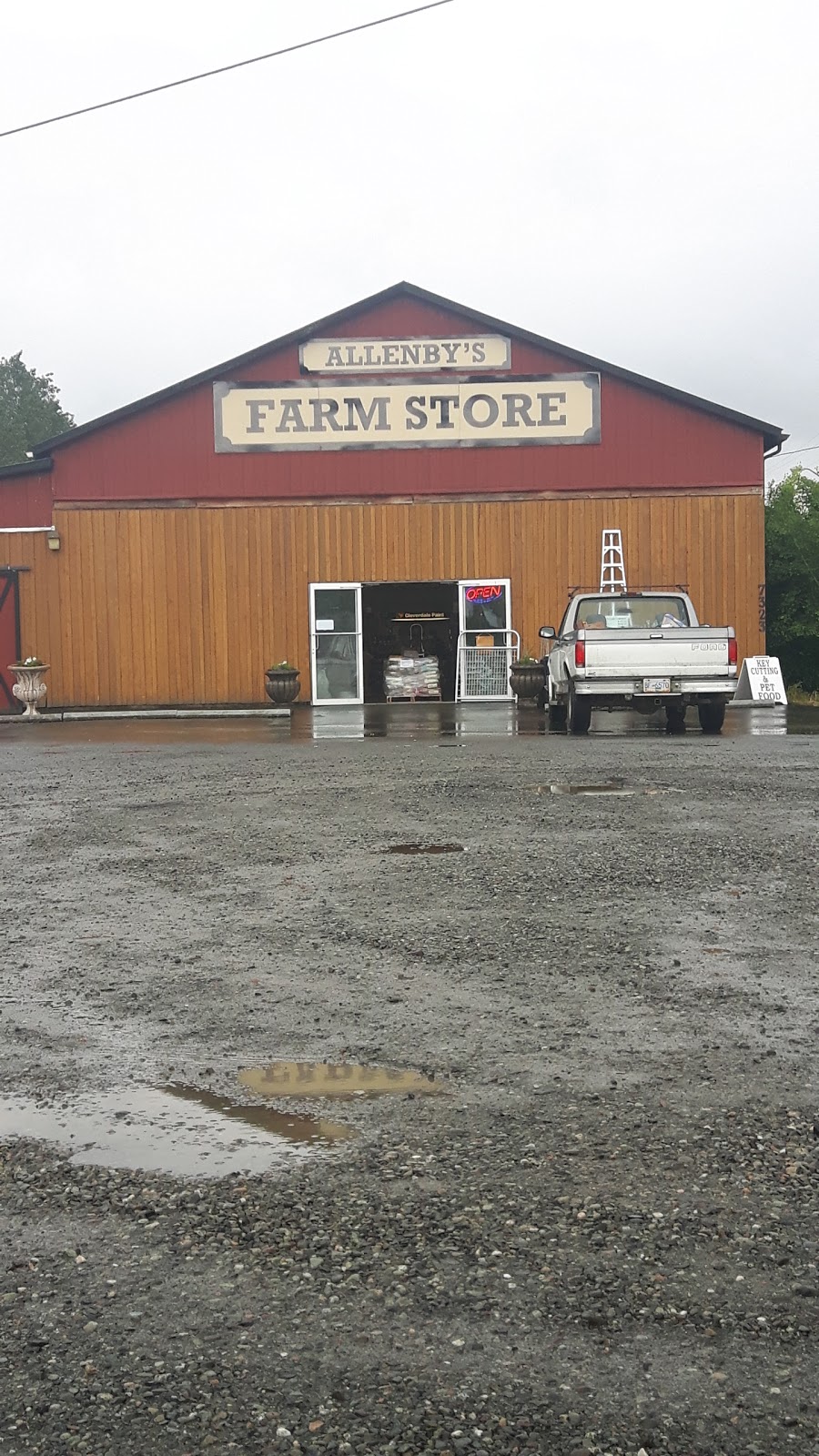 Allenbys Farm Store Ltd | 7323 Pioneer Ave, Agassiz, BC V0M 1A0, Canada | Phone: (604) 796-3373