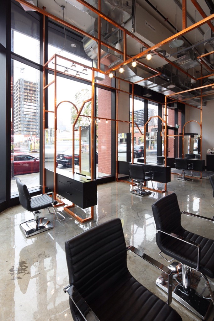 Blunt Coiffure Griffintown | 1170 Rue Wellington, Montréal, QC H3C 1V8, Canada | Phone: (514) 931-9909