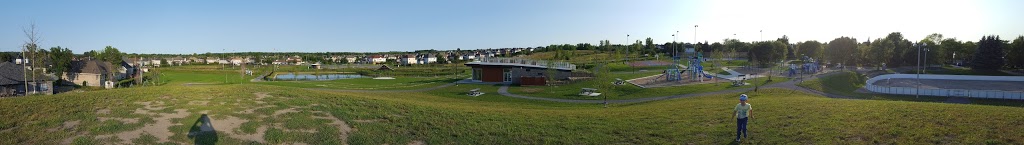 Parc des Éperviers | Rue de la Rhapsodie, Notre-Dame-de-lÎle-Perrot, QC J7V 0H4, Canada | Phone: (514) 453-4128