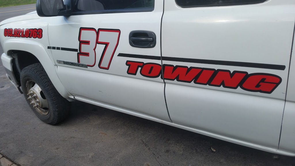 37 Towing | 325 Maitland Dr, Belleville, ON K8N 4Z5, Canada | Phone: (613) 921-0755