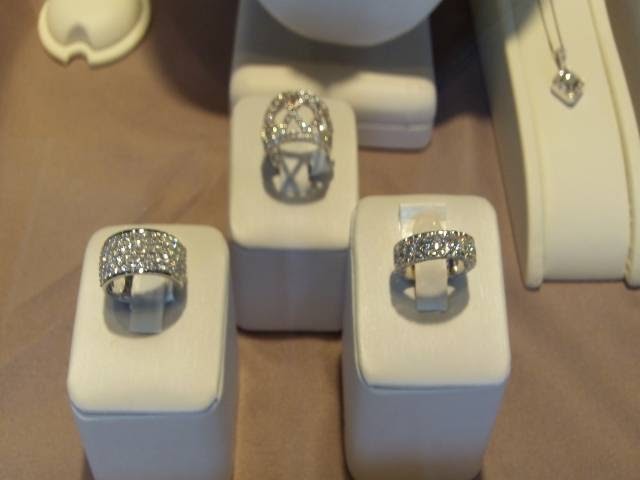 Evangelos Jewellery | 5892 Main St, Whitchurch-Stouffville, ON L4A 2S8, Canada | Phone: (905) 642-8028