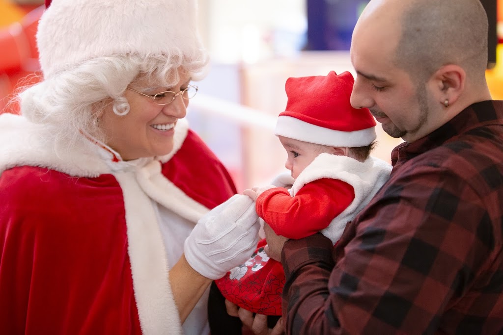 Agence Des Pères Noël Professionnels Du Québec - Audace & Co. | 700 Rue Notre-Dame, Repentigny, QC J6A 2X2, Canada | Phone: (450) 585-1000