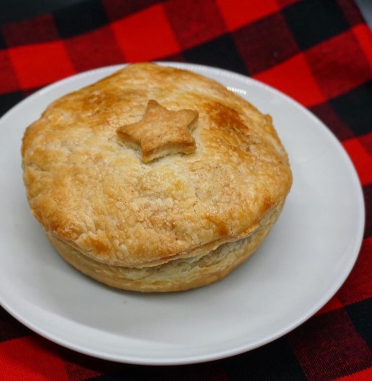 Kia Ora Pie Co. | 508 Cordach Crescent, Peterborough, ON K9H 3A5, Canada | Phone: (647) 283-2739