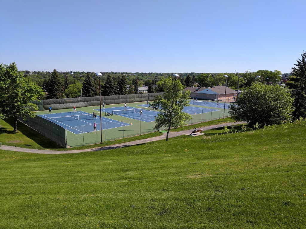 Capilano Tennis Club | 10810 54 St NW, Edmonton, AB T6A 2H9, Canada | Phone: (780) 469-2149