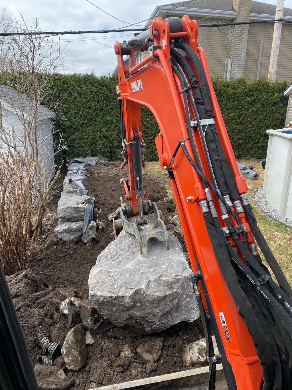 Excavation Action | 250 Rue du Château-dEau, Québec, QC G2A 2J9, Canada | Phone: (418) 575-8233