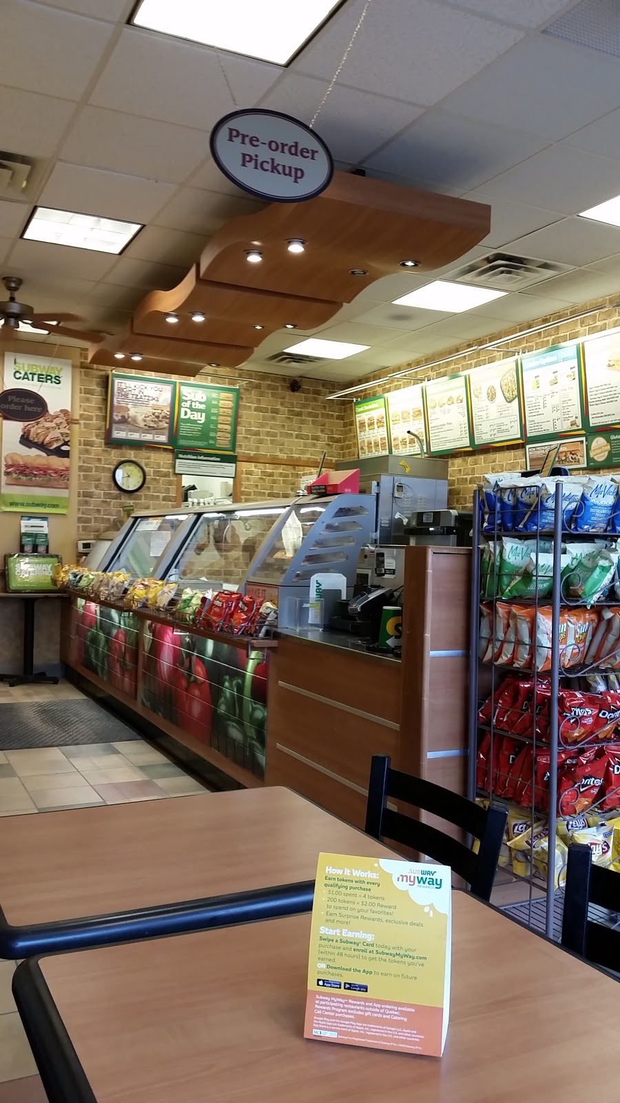 Subway | 83 Aberfoyle Rd Unit #4, Kingston, ON K7M 7B5, Canada | Phone: (613) 766-0070