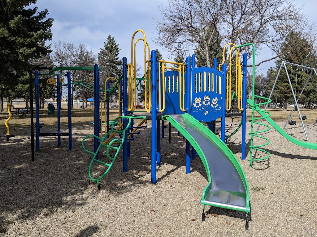 Confederation Park Playground | Taber, AB T1G 1T3, Canada | Phone: (403) 223-5500