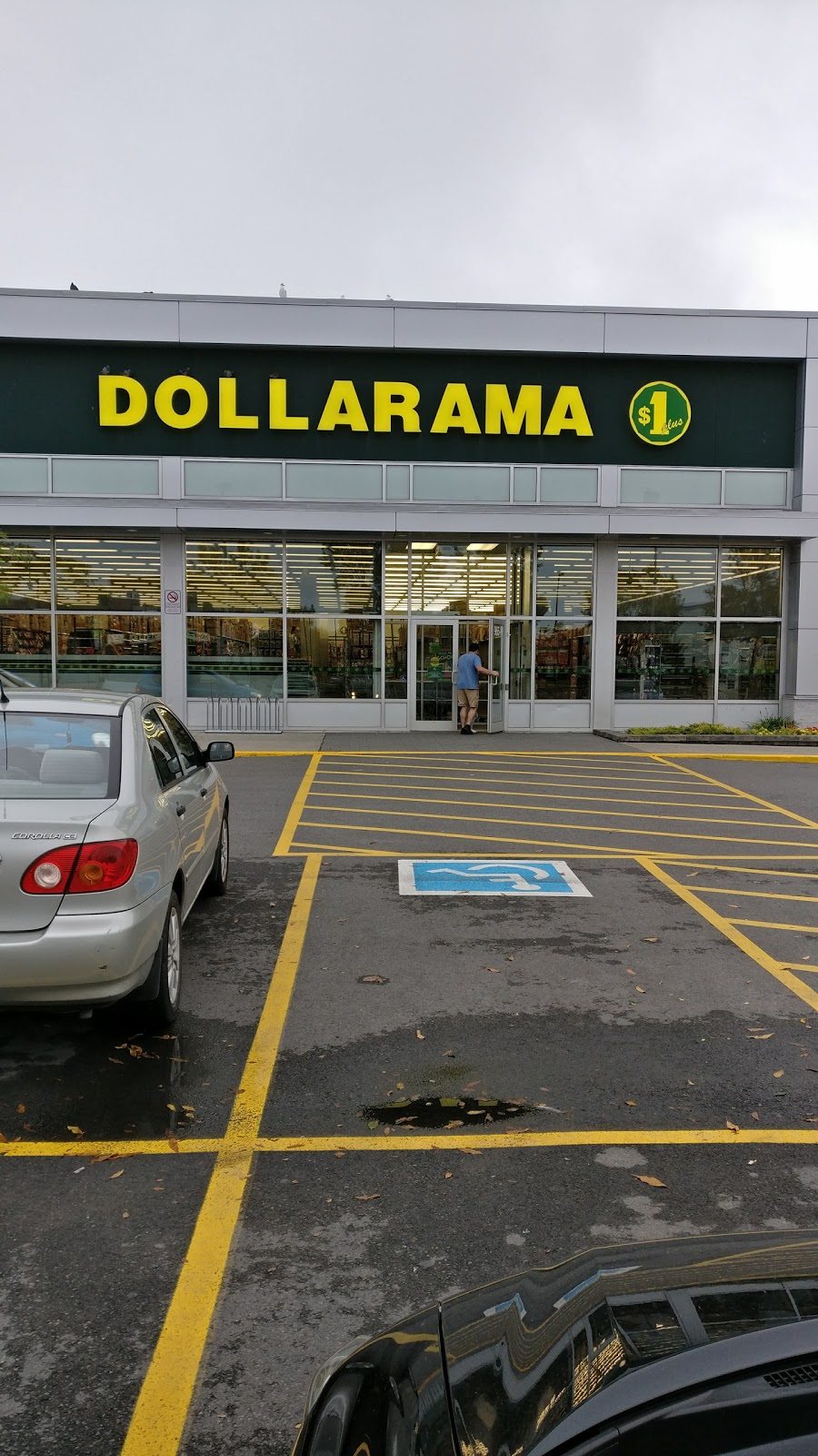 Dollarama | Centre St-Martin, 965 Boulevard Curé-Labelle, Laval, QC H7V 2V7, Canada | Phone: (450) 978-0674