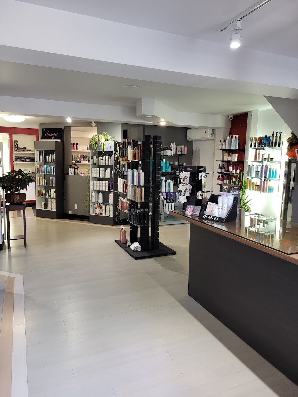 Mes beaux cheveux | 340 Rue Principale, Granby, QC J2G 2W4, Canada | Phone: (450) 378-0722