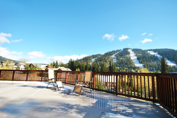 Top Of The Mountain Accommodations & Management | 2160 Sun Peaks Rd #3, Sun Peaks, BC V0E 5N0, Canada | Phone: (250) 578-6939