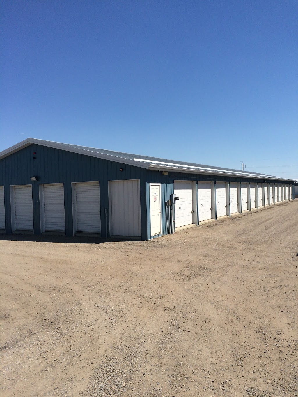 Al-Ron Mini Storage | 48 Slater Road, Strathmore, AB T1P 1J3, Canada | Phone: (403) 934-1911