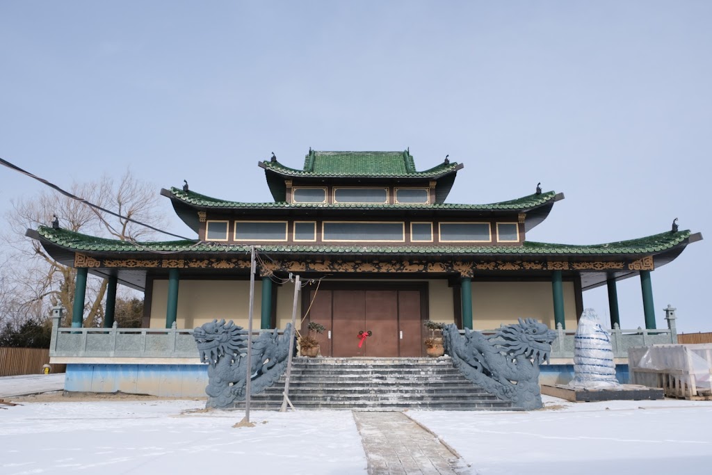 Cam Lo Vuong Buddhist Community Temple | 2430 Teston Rd, Maple, ON L6A 4A7, Canada | Phone: (905) 303-2298