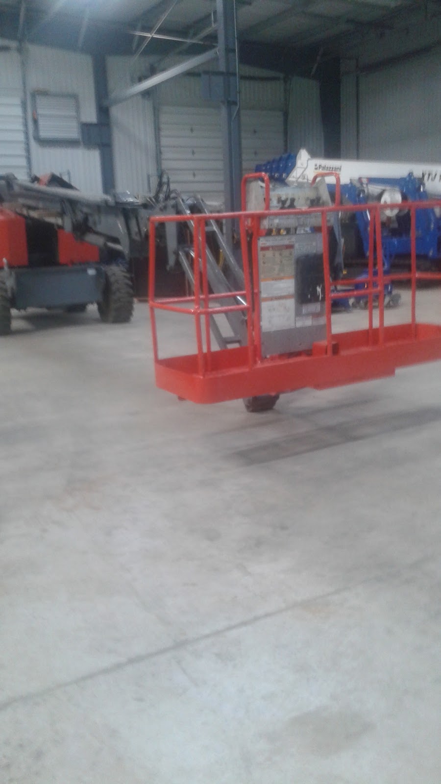 Up and Down Lifting Solutions | 335 Waydom Dr, Ayr, ON N0B 1E0, Canada | Phone: (519) 588-5438