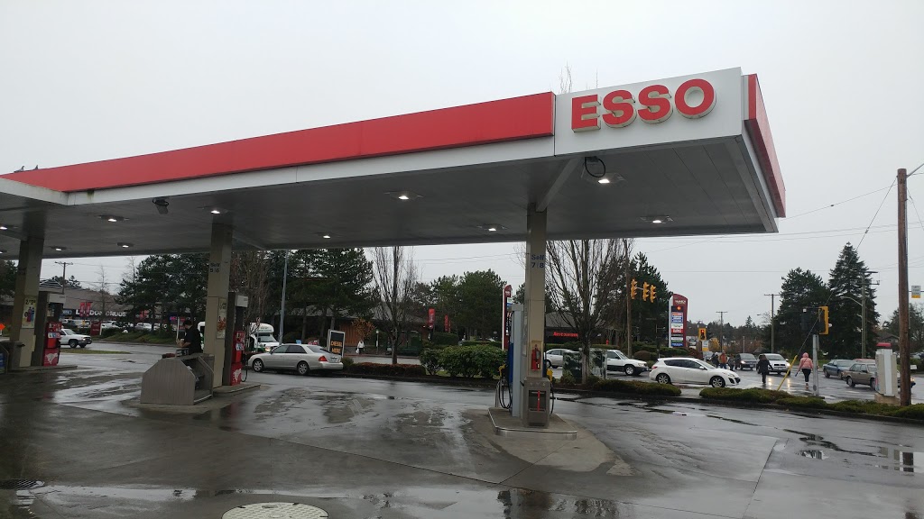 ESSO 7-Eleven 37900 | 4001 Quadra St, Victoria, BC V8X 1K1, Canada | Phone: (250) 704-0280