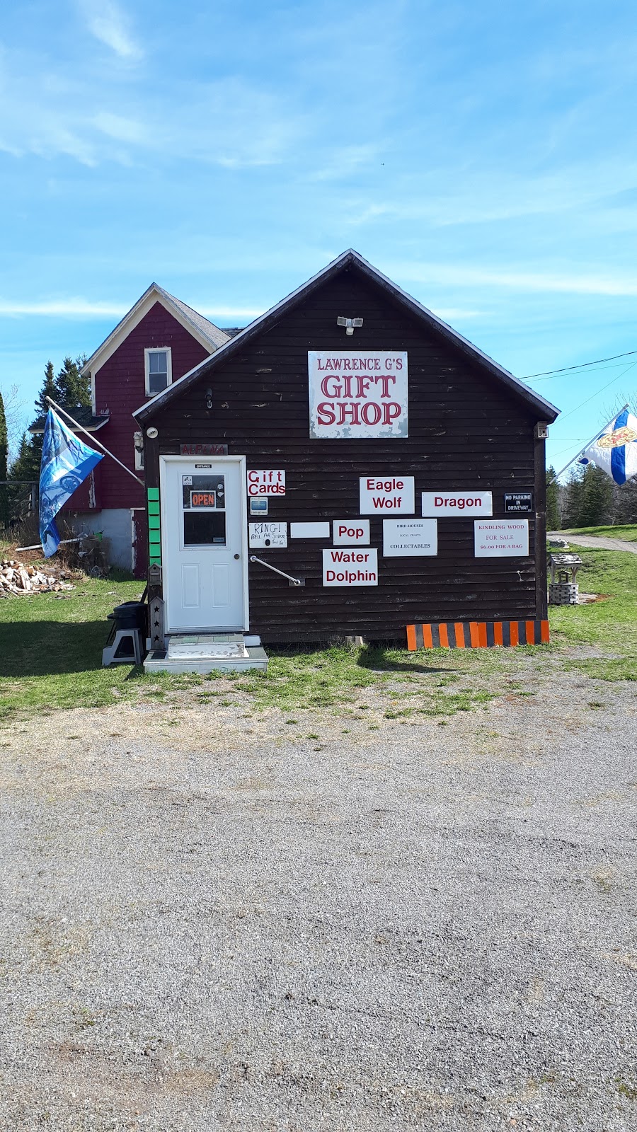 LAWRENCE GS GIFT SHOP | 7655 Nova Scotia Trunk 10, Middleton, NS B0S 1P0, Canada | Phone: (902) 825-3829