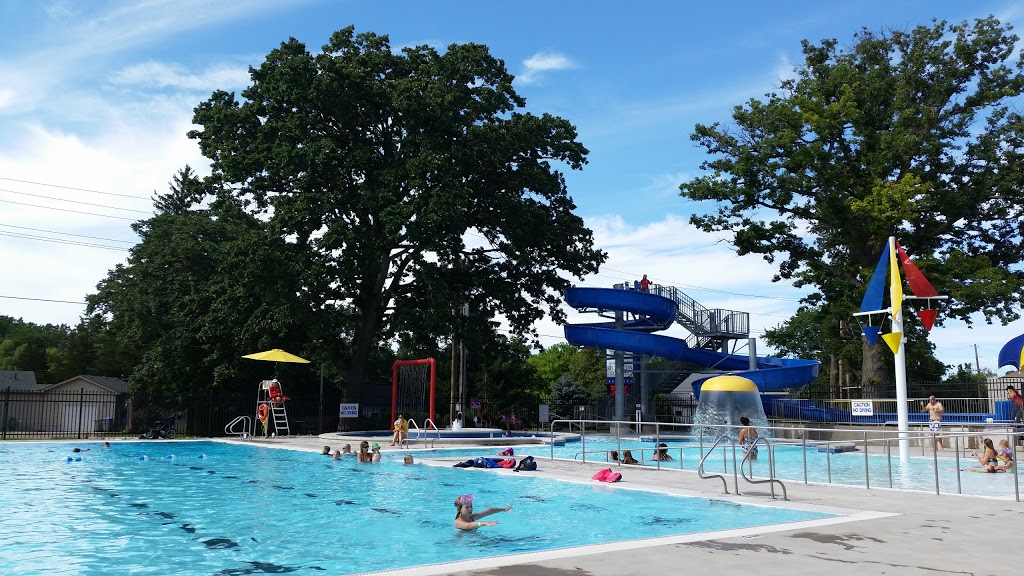 Fairgrounds Aquatic Park | 334 Metcalfe St W, Strathroy, ON N7G 3V5, Canada | Phone: (519) 245-0581