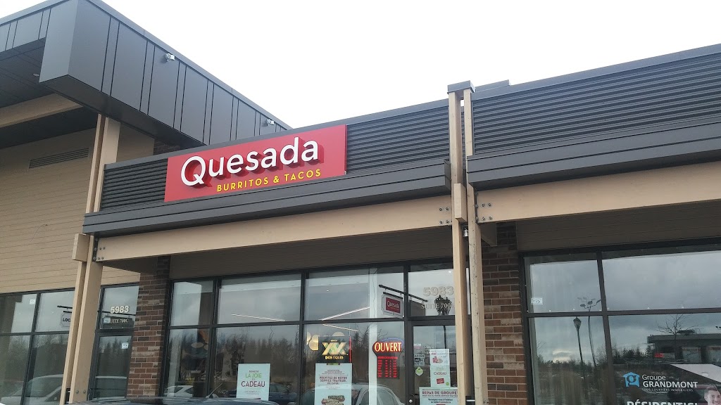 Quesada Burritos & Tacos | 5983 Chemin de Saint-Élie #700d, Sherbrooke, QC J1R 0L1, Canada | Phone: (819) 791-9966