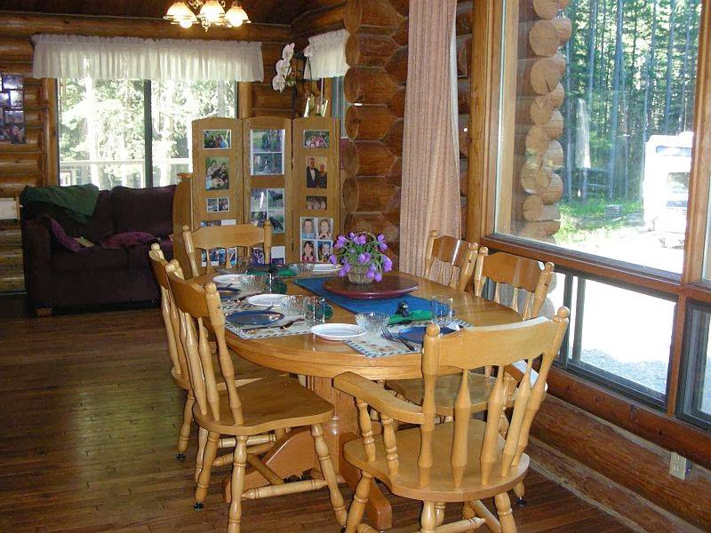 Evergreen Country Bed & Breakfast | 352057 Leasure Lake Drive, Box 6 Site 7 RR 1, Priddis, AB T0L 1W0, Canada | Phone: (403) 949-3951