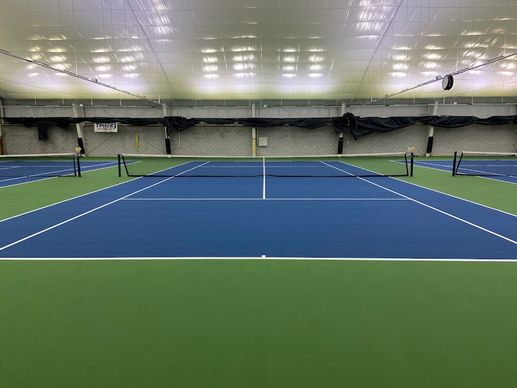 Tennis 13 Fitness | 1013 Autoroute 13, Laval, QC H7W 4V3, Canada | Phone: (450) 687-9913