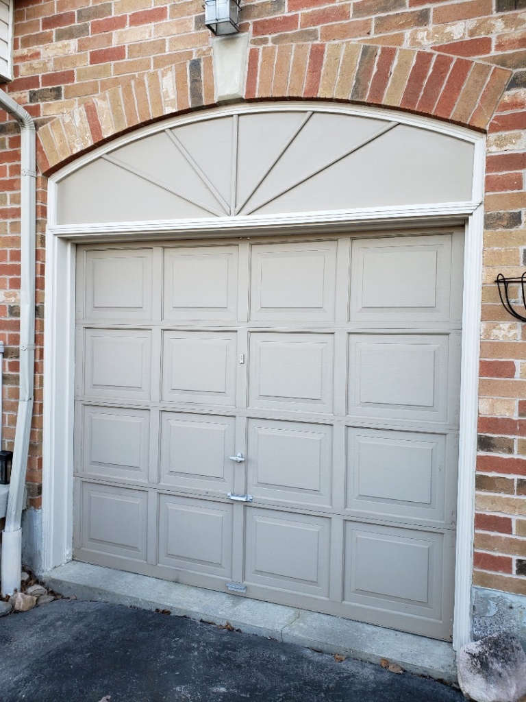 Garage Doors Services-Pro-Master | 1050 Simcoe St S, Oshawa, ON L1H 4L4, Canada | Phone: (905) 435-0034