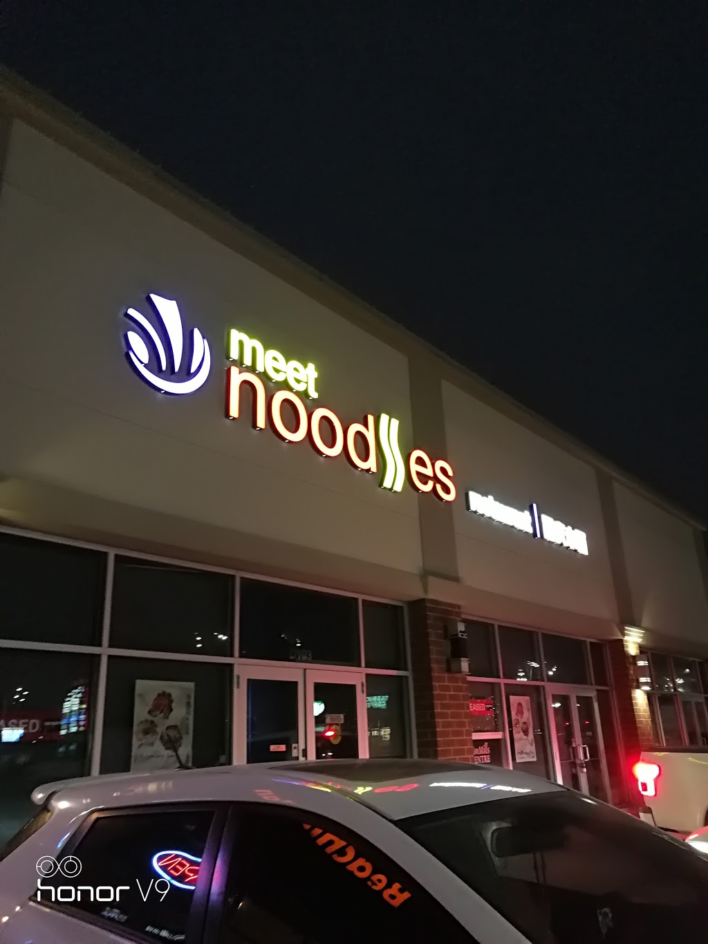 Meet Noodles | 1900 Fowler Dr D103, Mississauga, ON L5K 0A1, Canada | Phone: (905) 916-8666