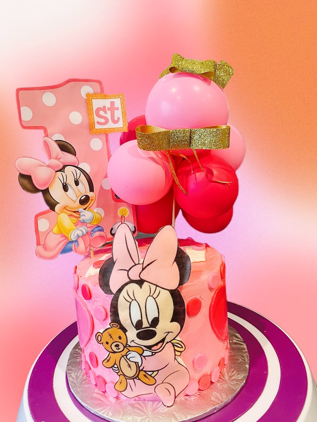 Designed Cake | 784 E Lakeview Rd, Chestermere, AB T1X 0W7, Canada | Phone: (403) 333-9625