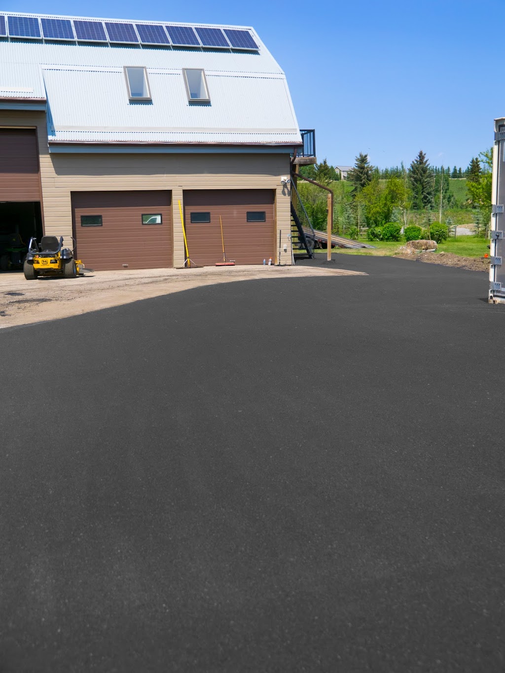 8-Ball Paving Ltd. | 233012 Rge Rd 282, Rocky View, AB T1X 0H2, Canada | Phone: (403) 236-1289