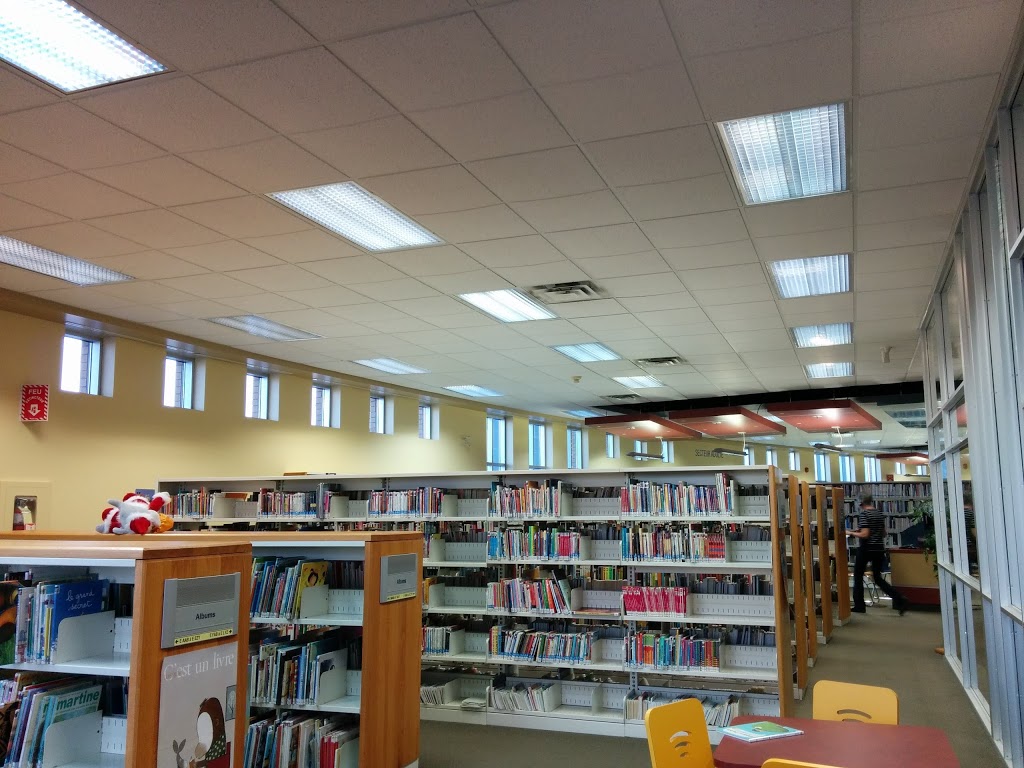 Library De Mirabel - Secteur De Saint-Janvier | 17710 Rue du Val dEspoir, Mirabel, QC J7J 1V7, Canada | Phone: (450) 475-2011