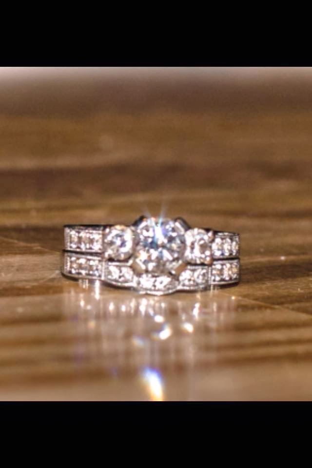 Capital Wholesale Diamonds | 1902 Robertson Rd #202, Nepean, ON K2H 5B8, Canada | Phone: (888) 226-0886