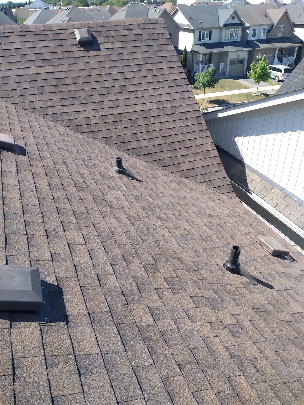 stlouisroofing.ca | 23 Pearen St, York, ON M6M 4T4, Canada | Phone: (647) 291-1658