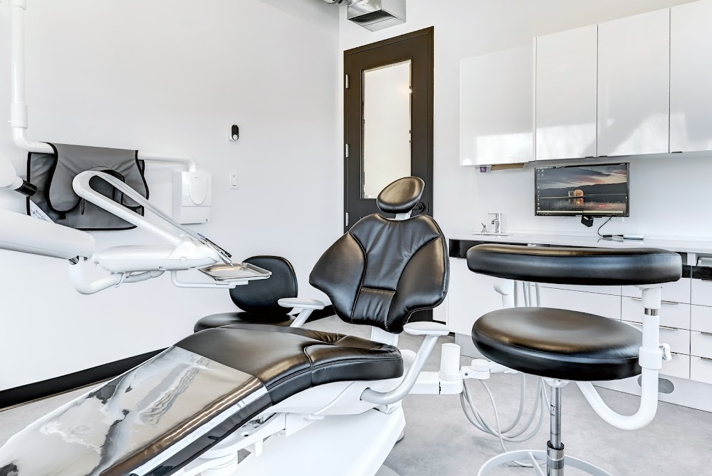 Clinique dentaire Boca | 1500 R. Montgolfier suite 201, Laval, QC H7T 0A2, Canada | Phone: (450) 232-5202