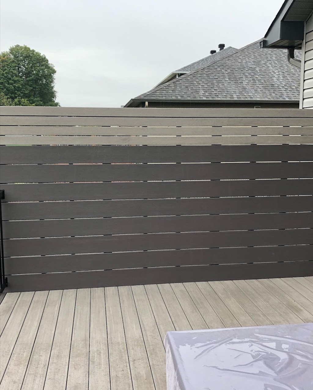 Final Touch Decks and Fences | 3436 Sarsfield Rd, Orleans, ON K0A 3E0, Canada | Phone: (613) 697-3363