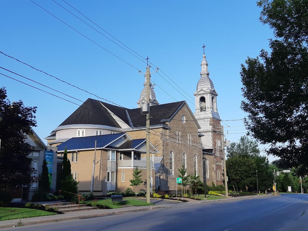 St. Magdalen Church | 4 Rue Saint-Jean-Baptiste E, Rigaud, QC J0P 1P0, Canada | Phone: (450) 451-5751