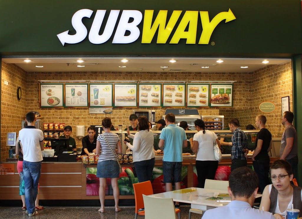 Subway | 1035 Gardiners Rd, Kingston, ON K7P 0G1, Canada | Phone: (613) 384-2000