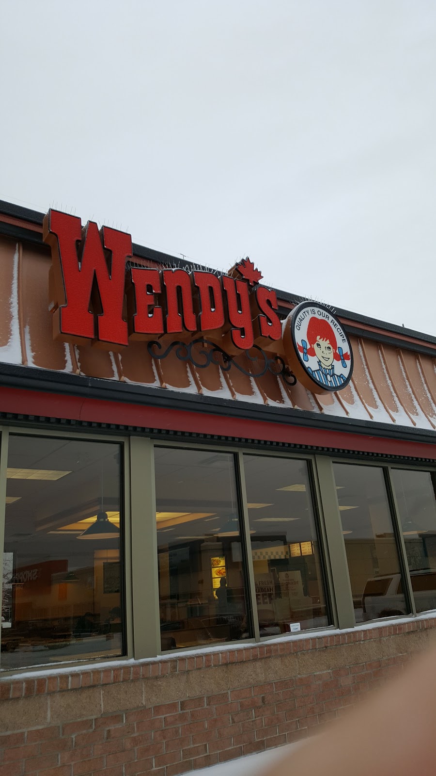 Wendys | 875 Red River Rd, Thunder Bay, ON P7B 1K3, Canada | Phone: (807) 344-1050