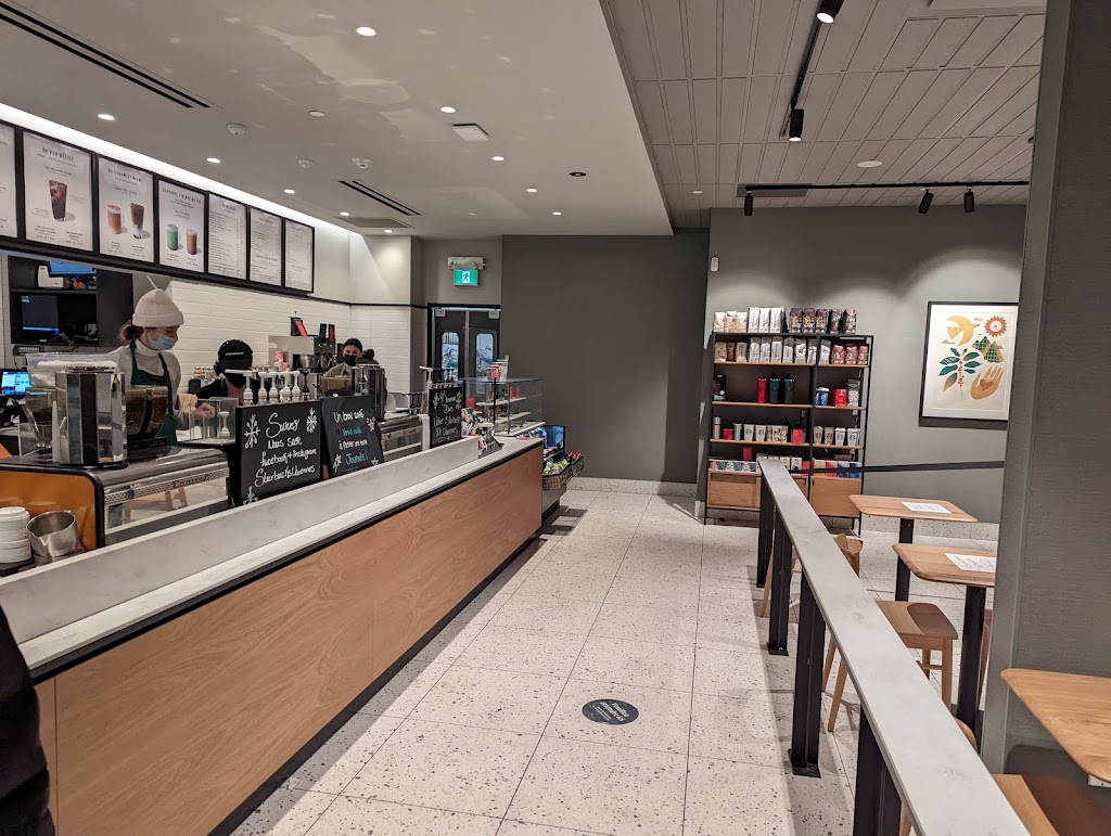 Starbucks | 1625 QC-132, Varennes, QC J3X 1P7, Canada | Phone: (438) 978-4169