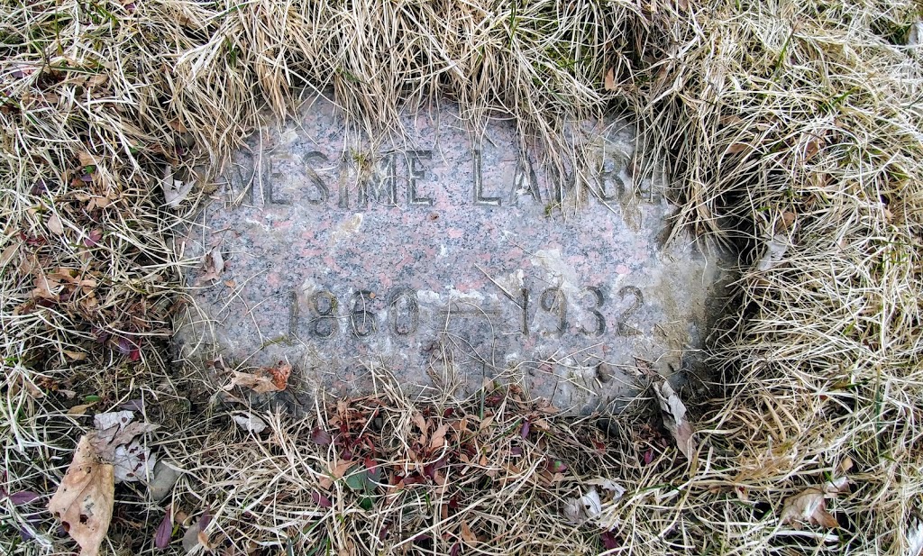 Sainte-Praxède Cemetery | 600 Chemin du Cimetière, Sherbrooke, QC J1C 0K1, Canada