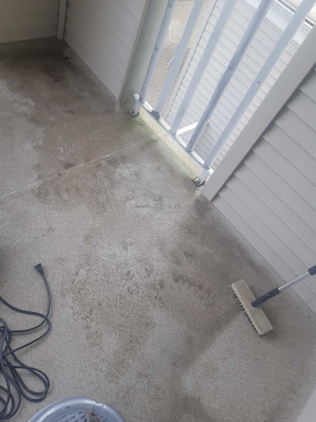 Ole Balcony Cleaning Services | 13955 Laurel Dr, Surrey, BC V3T 1A8, Canada | Phone: (604) 700-4648